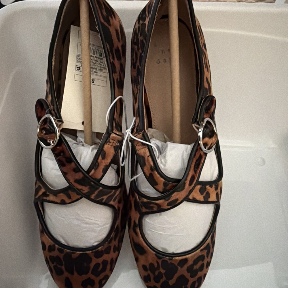 A New Day Tamsin Leopard Print Mary Jane Ballet Flats Light Brown 8.5 NEW